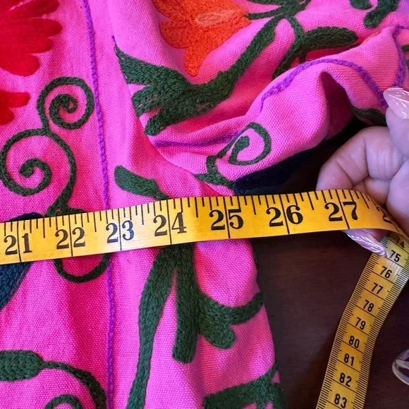 Handmade embroidered The Suzanna size LGE-XXL Kimono/Robe‎ with belt - Picture 12 of 15